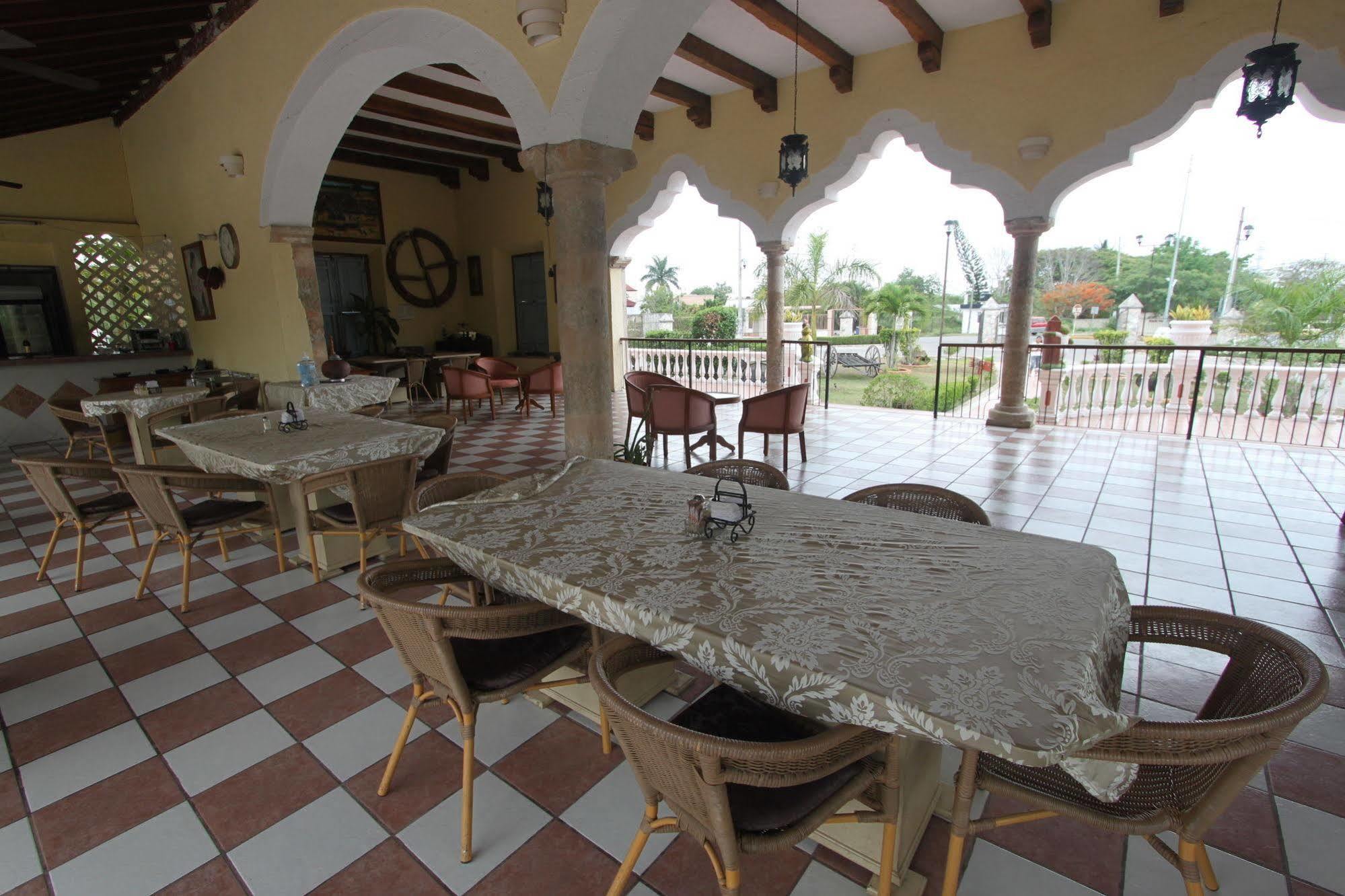 Hotel Hacienda Sanchez Valladolid  Eksteriør bilde