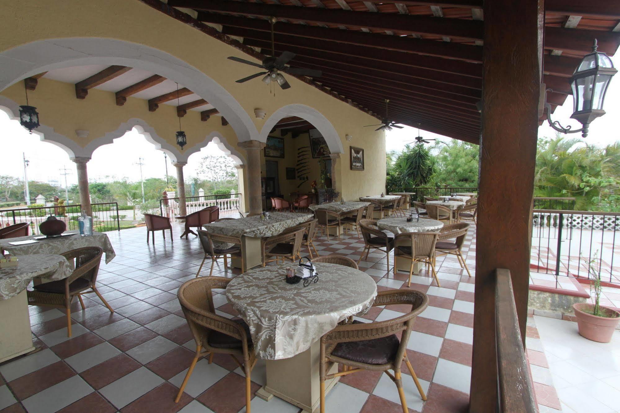 Hotel Hacienda Sanchez Valladolid  Eksteriør bilde